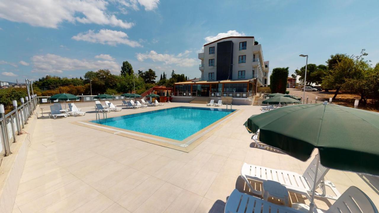 Double Royal Hotel Κοτζαελί Εξωτερικό φωτογραφία