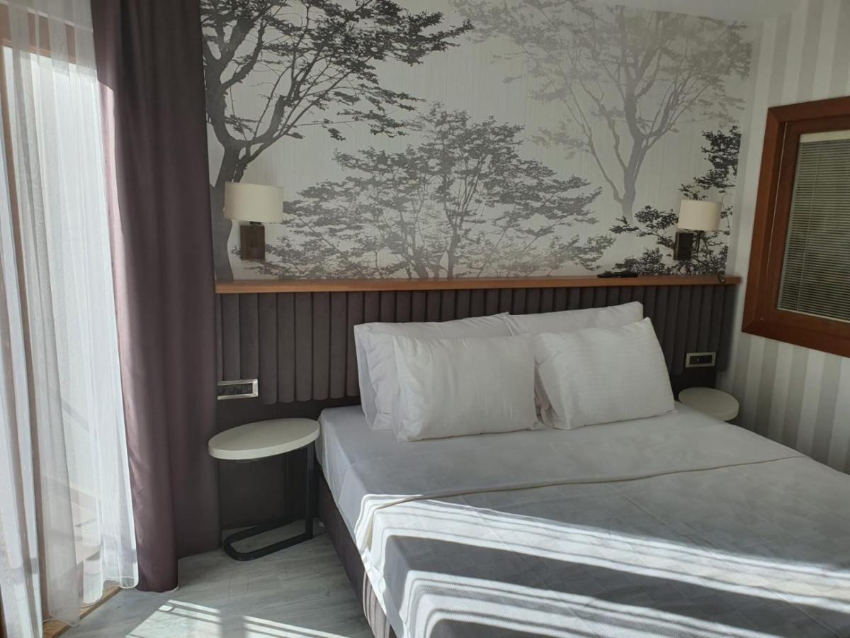 Double Royal Hotel Κοτζαελί Εξωτερικό φωτογραφία