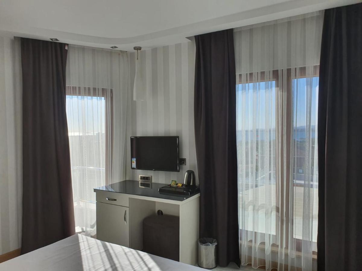 Double Royal Hotel Κοτζαελί Εξωτερικό φωτογραφία