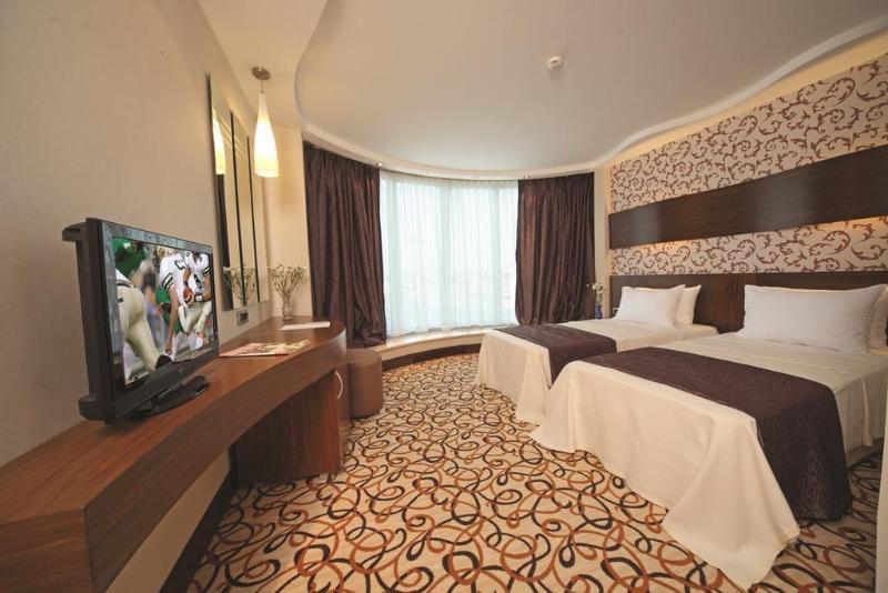 Double Royal Hotel Κοτζαελί Εξωτερικό φωτογραφία