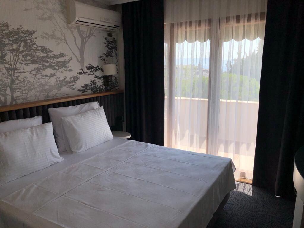 Double Royal Hotel Κοτζαελί Εξωτερικό φωτογραφία