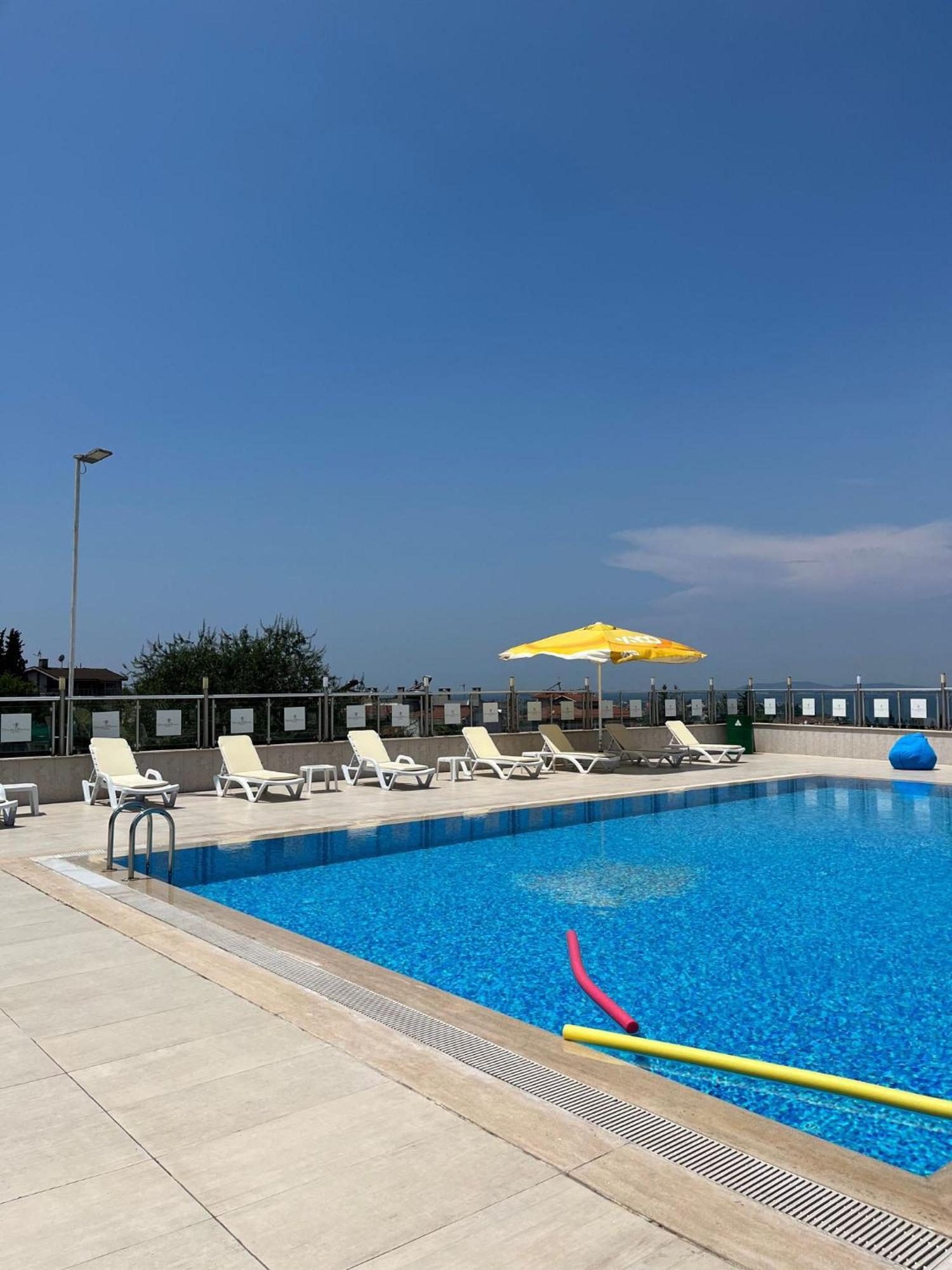 Double Royal Hotel Κοτζαελί Εξωτερικό φωτογραφία